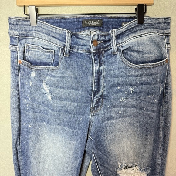 Judy Blue Womens Plus Jeans 14W Boyfriend Distressed Denim Bleached Pants - Picture 12 of 13